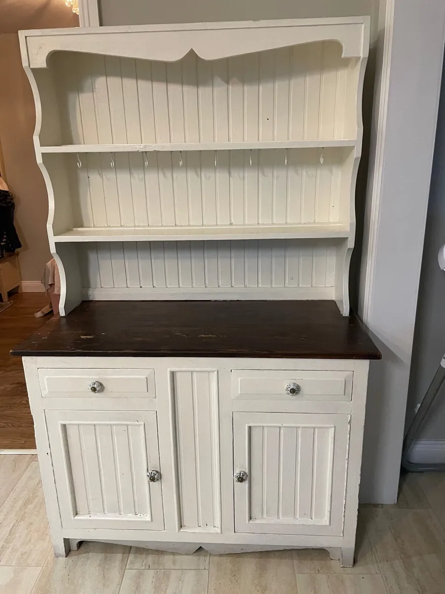 Kitchen dresser - Image 2