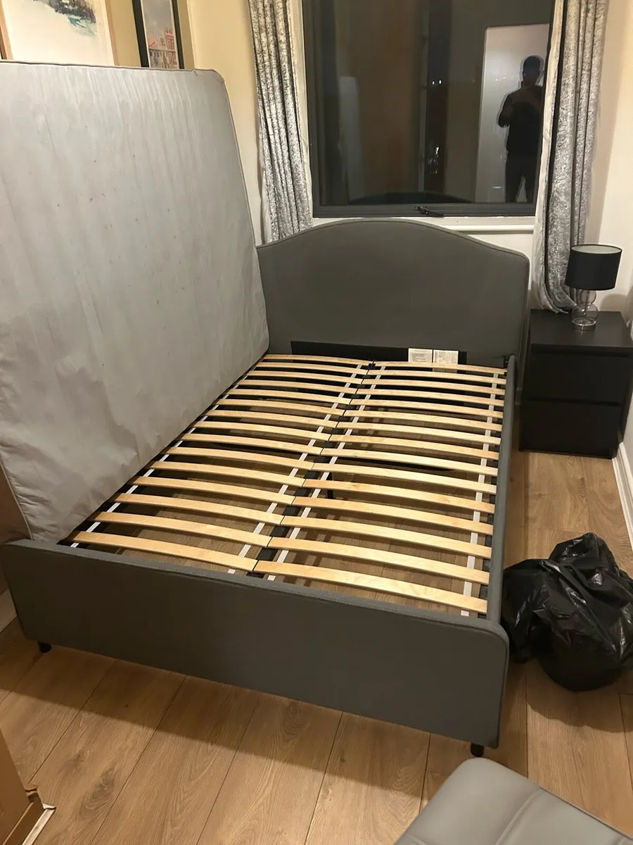 Double bed - Image 3