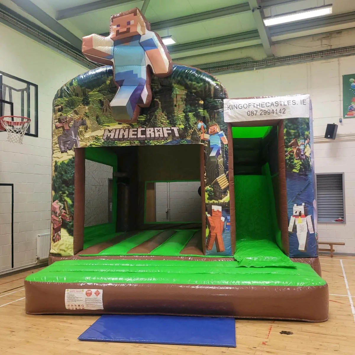 King of the castles Bouncing castle hire - Image 1