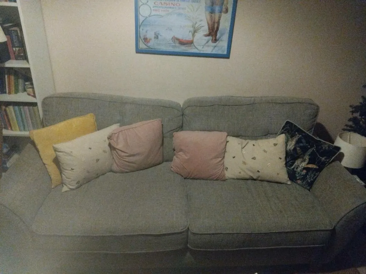 4 Seater Couch - Image 2