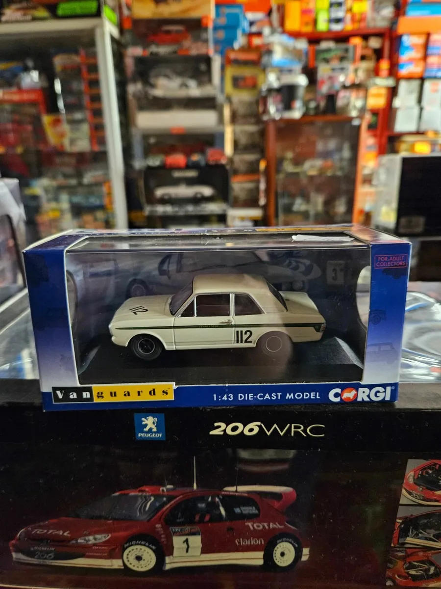 Corgi Ford Lotus Cortina Graham Hill - Image 1