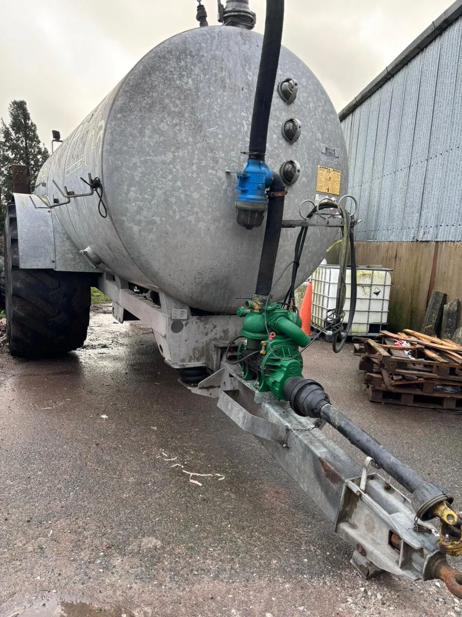 2600 Major Tanker - Image 1