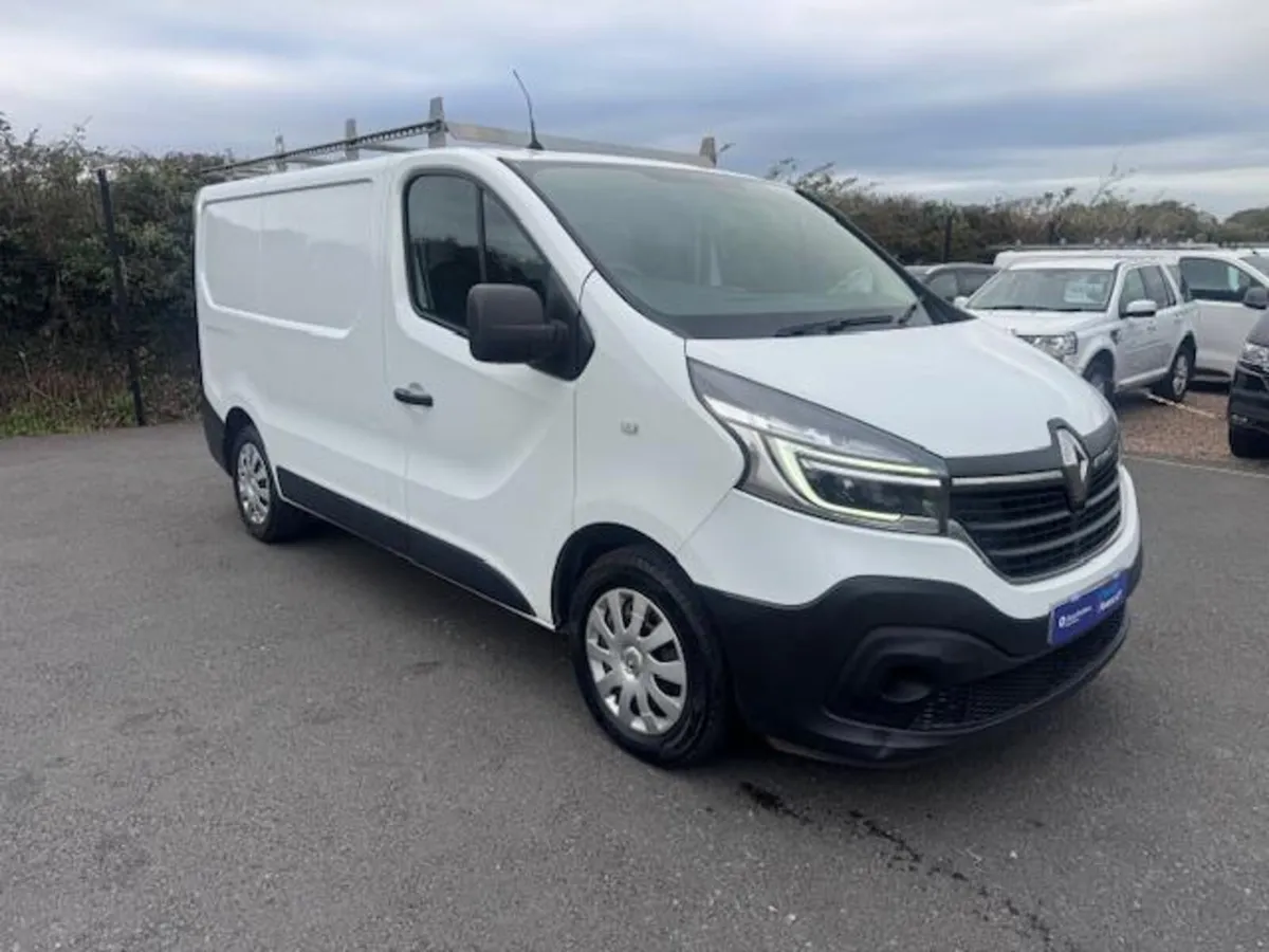 Renault Trafic 2.0 Diesel - Dealer Service History - Image 1