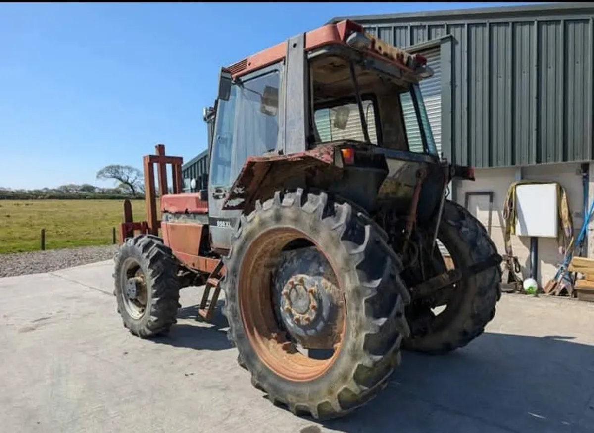 Tractor Forklift front mounted - Image 4