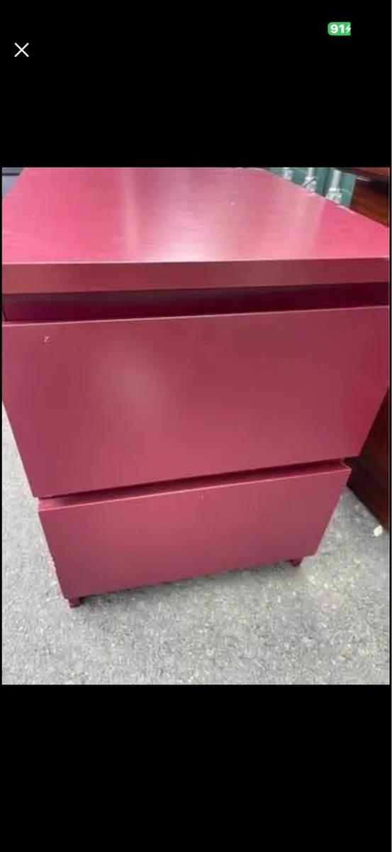 One locker - Image 1