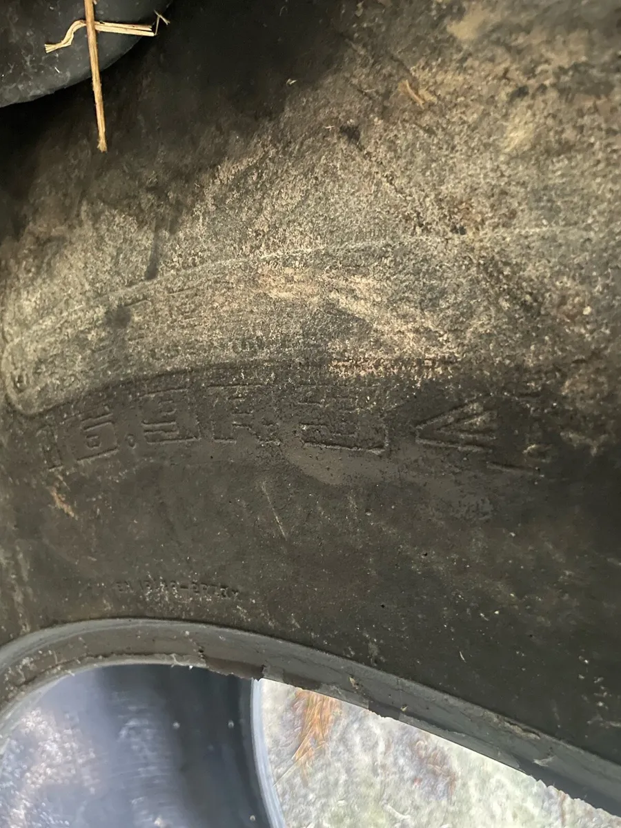 Tyre & Tube 16.9 R34 - Image 2