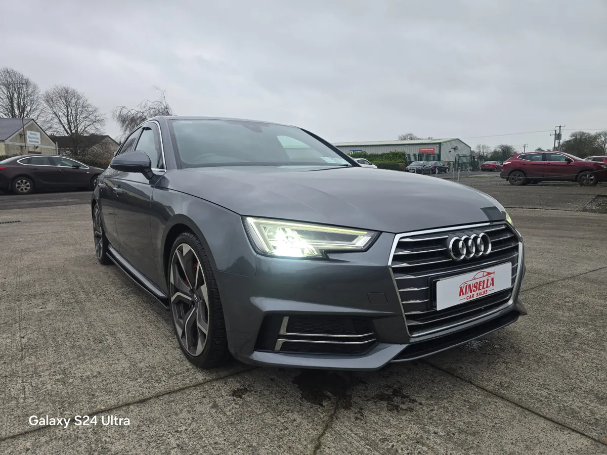 Audi A4 2.0 tdi s line 190 bhp - Image 3