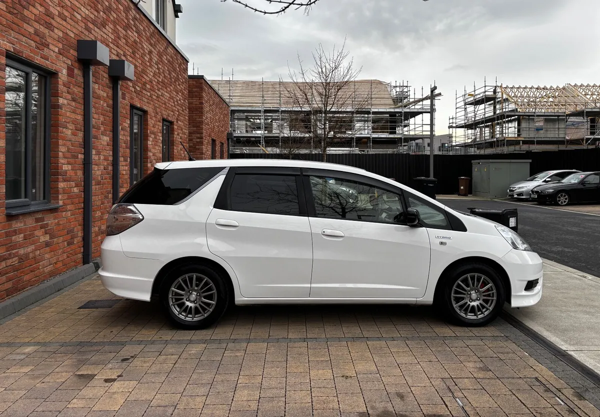 Honda Shuttle 2013 - Image 2