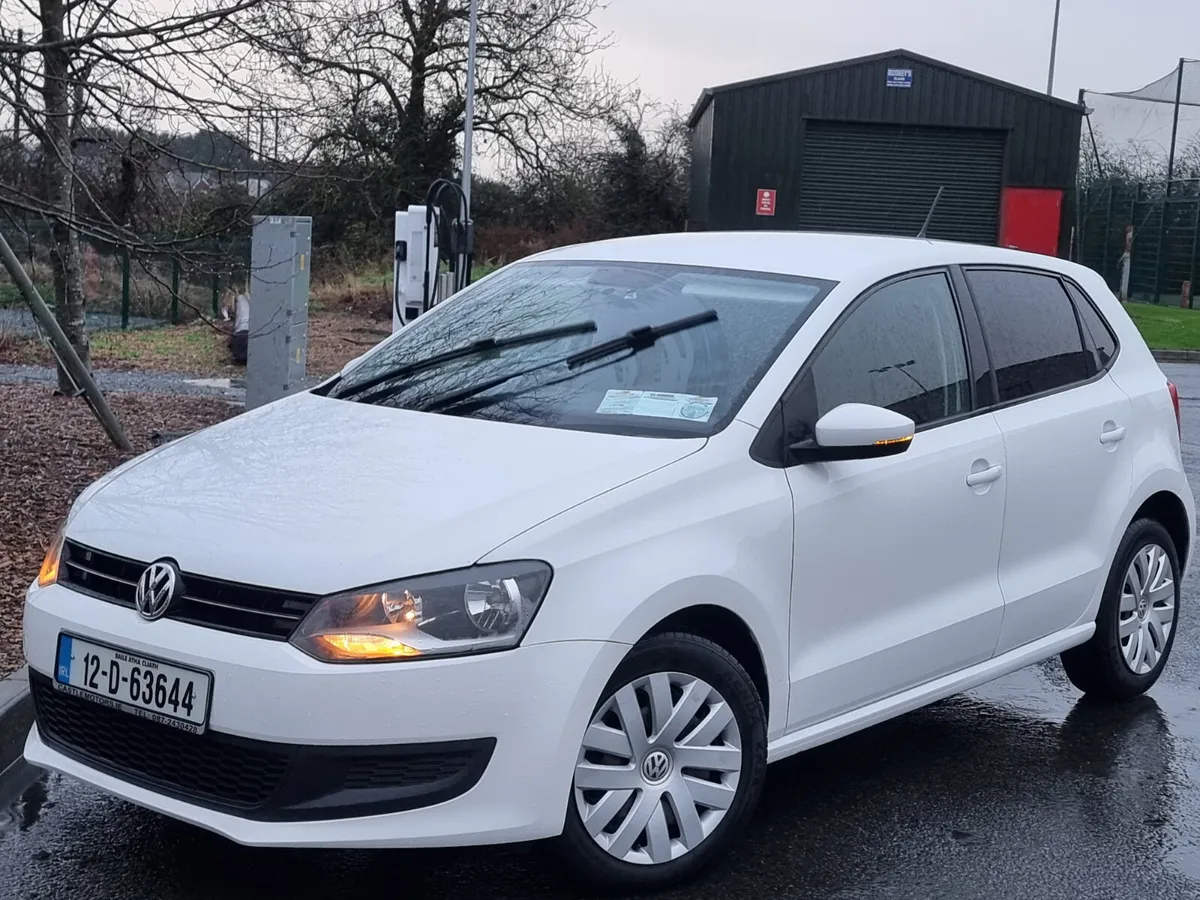 €5999 Volkswagen Polo 2012 automatic  €5990 - Image 2