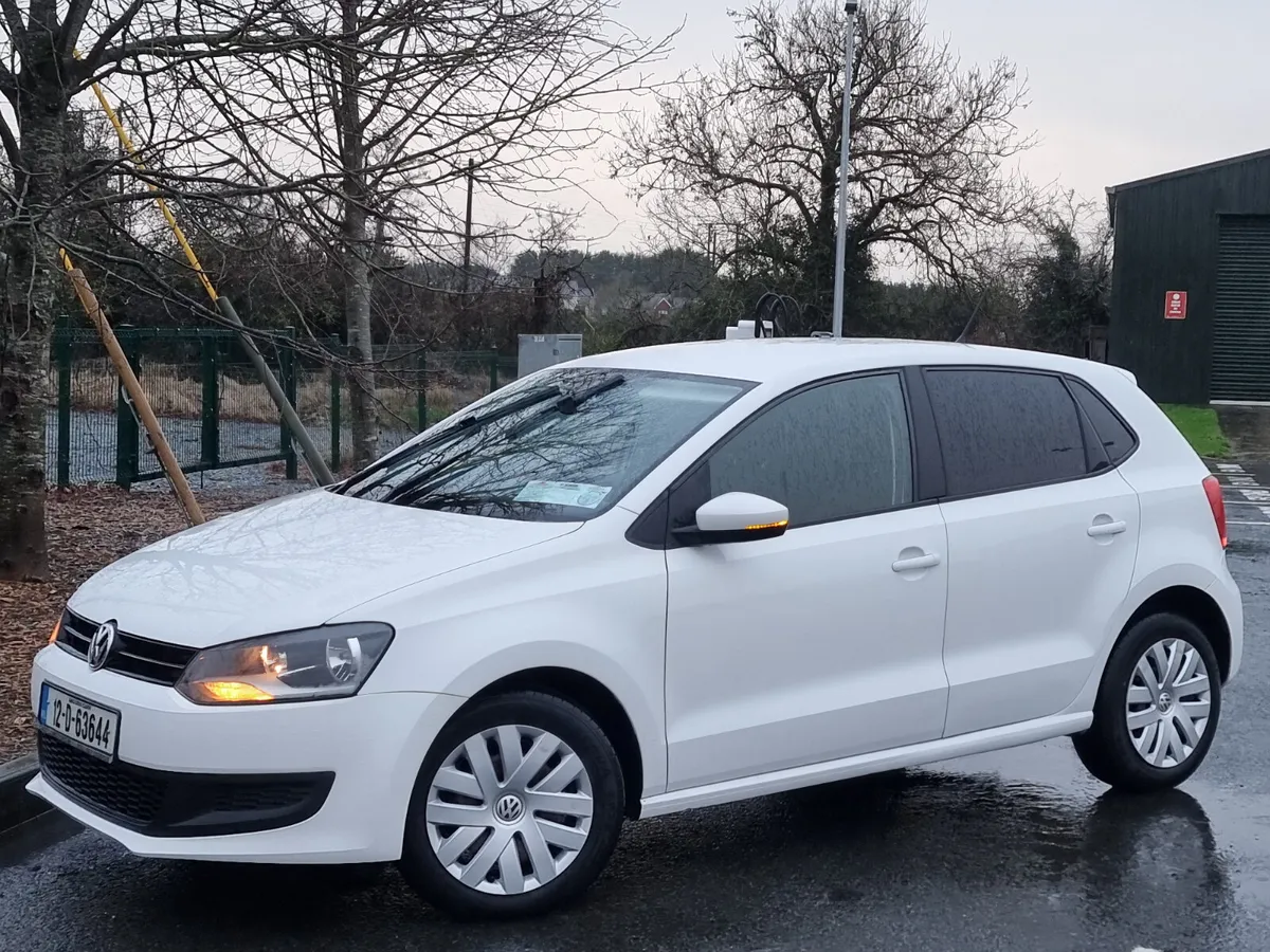 €5999 Volkswagen Polo 2012 automatic  €5990 - Image 3