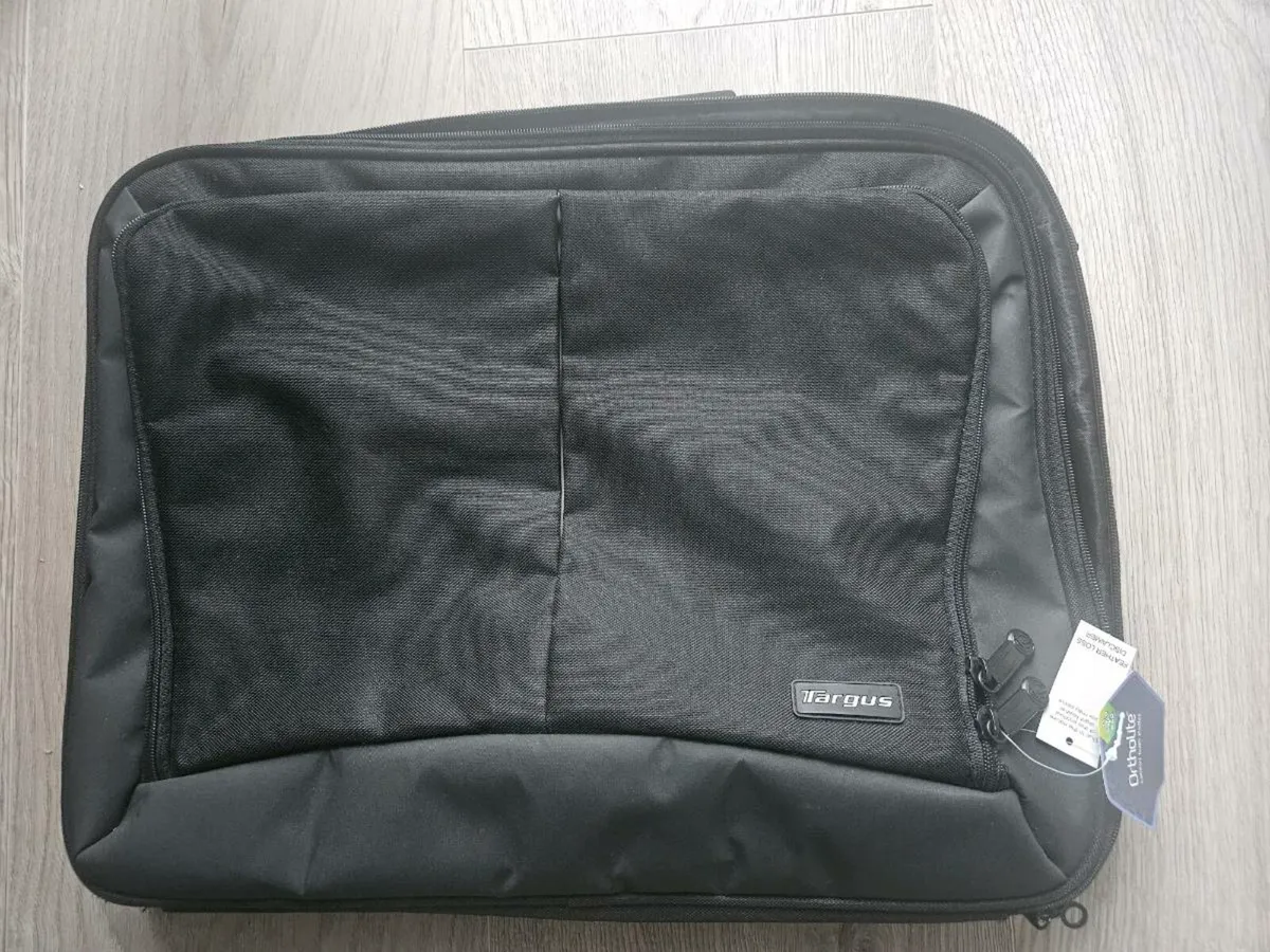New Laptop bag 17.3 inch - Image 1