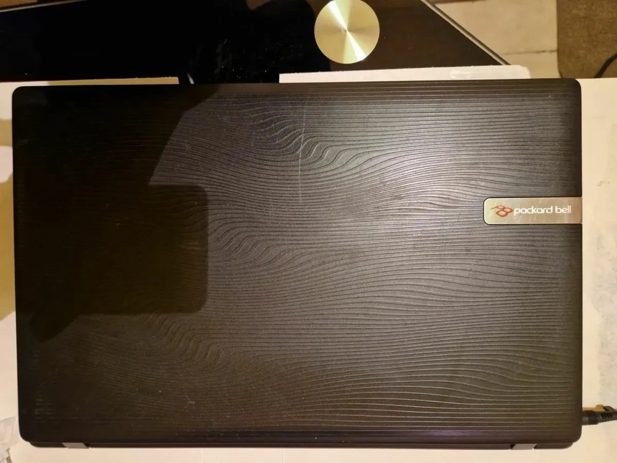 Packard Bell 15.6 Laptop, Model PEW91, 6GB, 500GB - Image 4