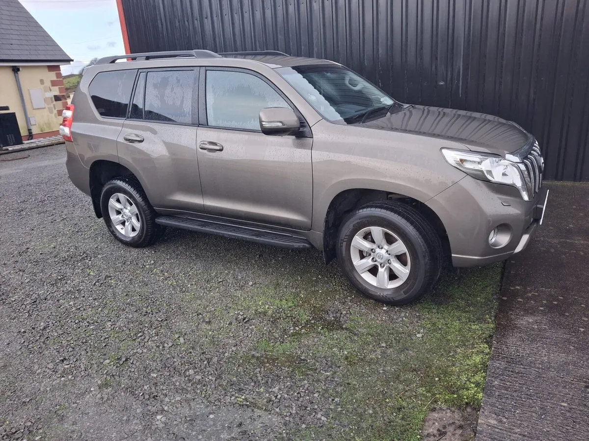 Toyota Landcruiser - Image 2