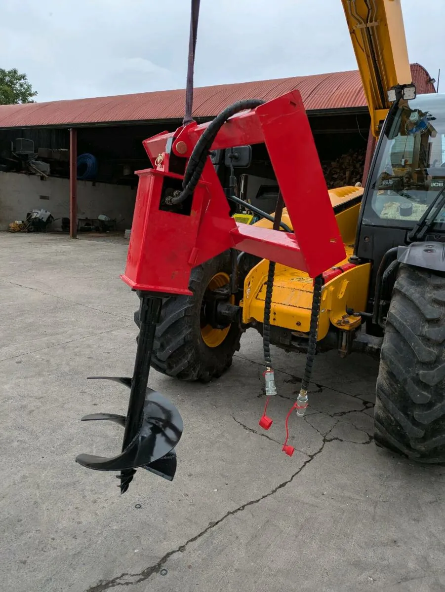Hydraulic auger - Image 1