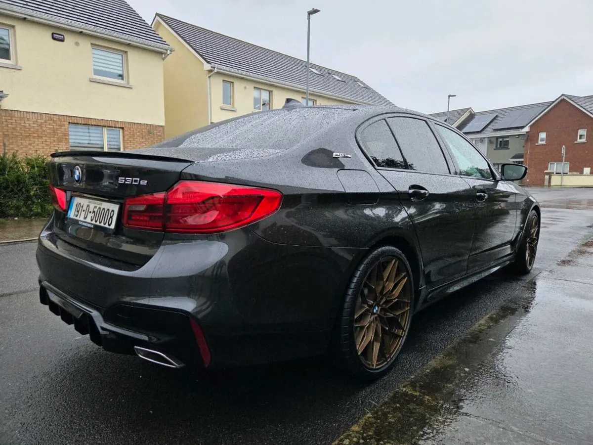 Bmw 530e m sport - Image 3
