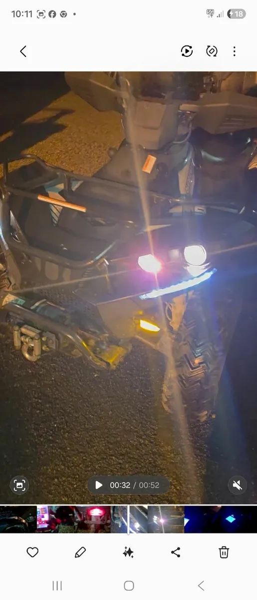 Quadzilla 300cc road quad 4x4 - Image 2