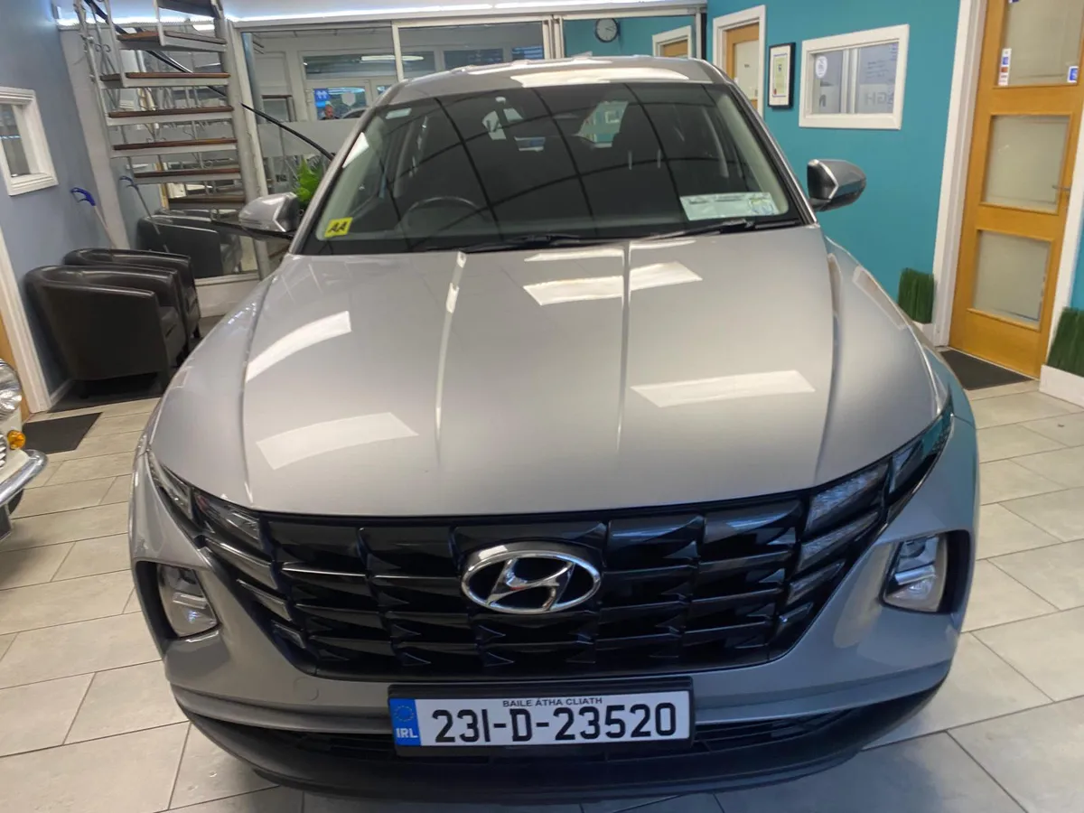 Hyundai Tucson 23 Diesel comfort plus - Image 4