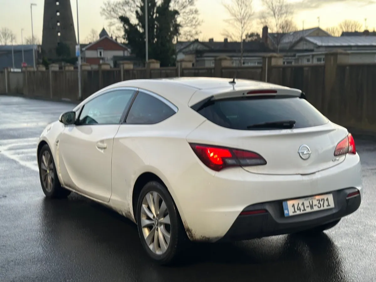 14 opel astra gtc sri  1.7 diesel - Image 3