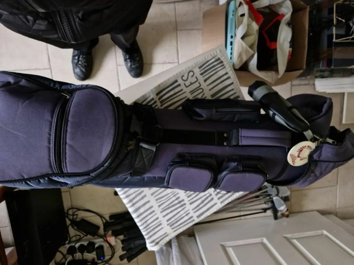 Curra West Golf Club Golf Bag Excellent condition - Image 3