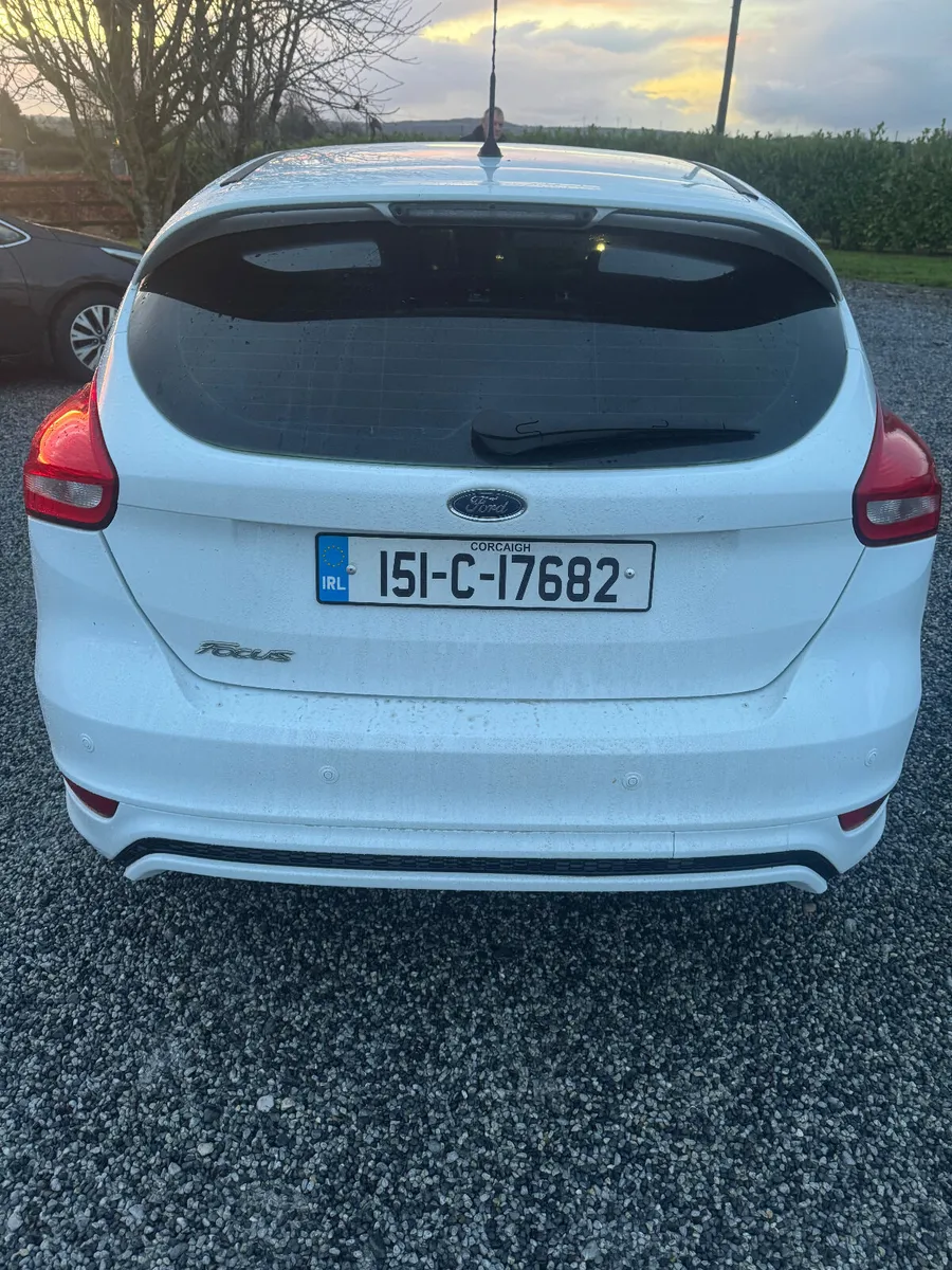 Ford Focus 2015 zetec S new nct - Image 3