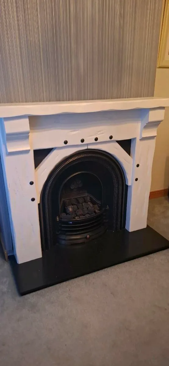 Fireplace ( Surround and insert) - Image 3