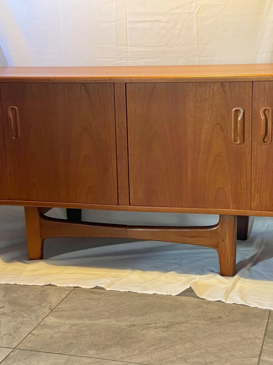 Mid century sideboard - Image 2