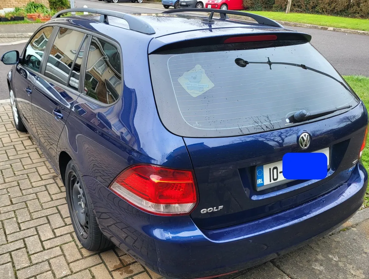 Volkswagen Golf 2010 - Image 3