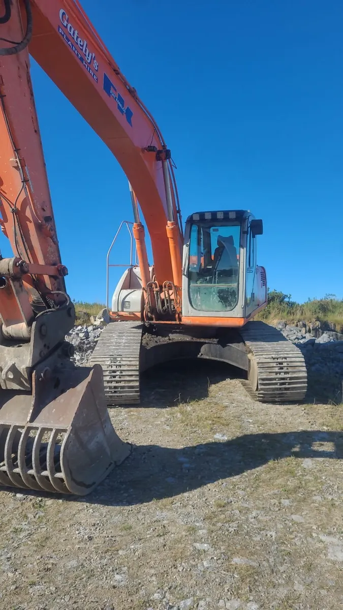 Digger kobelco hitachi - Image 3