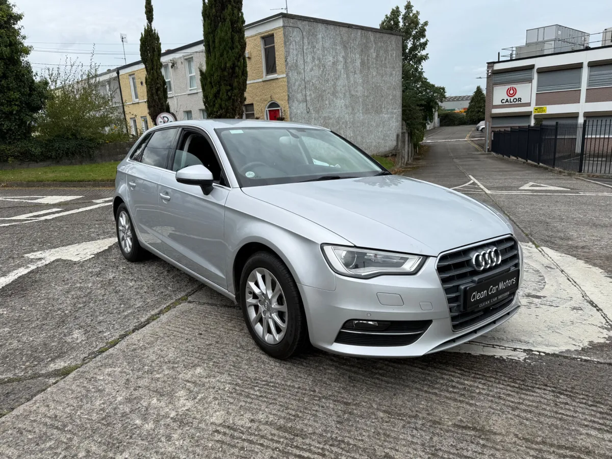 Audi A3 Auto 2014 - Image 2