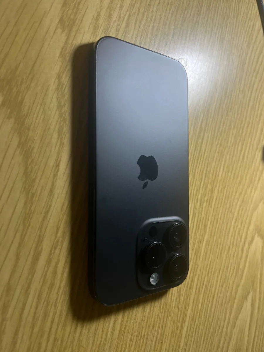 iPhone 15 Pro 128GB - Image 1