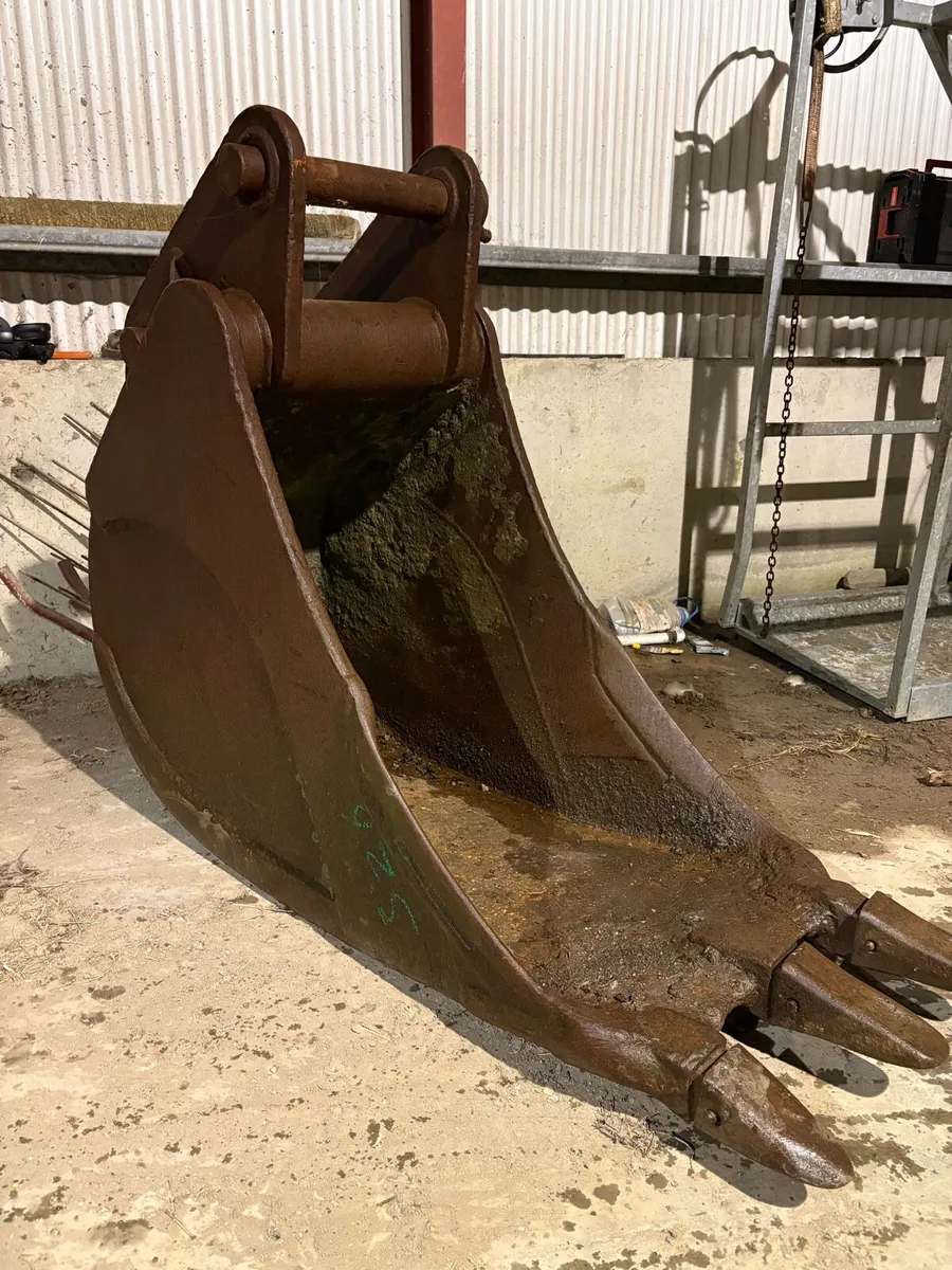 Digger buckets - Image 1