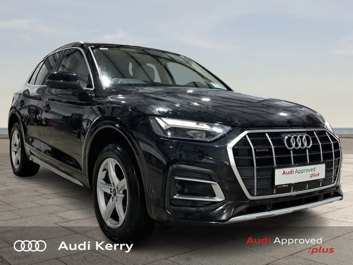 Audi Q5 40TDI QUATTRO SE AUTOMATIC WITH PAN ROOF - Image 1