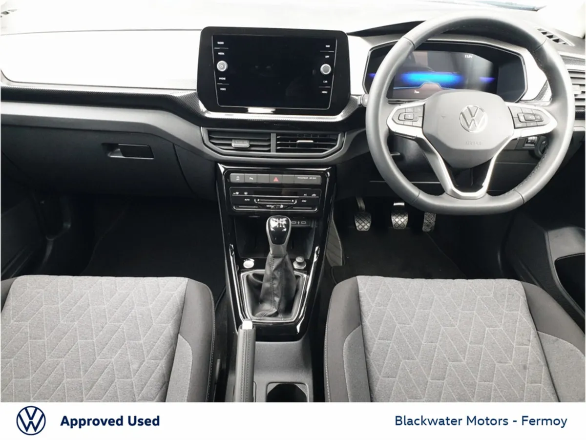 Volkswagen T-Cross T-CROSS EDITION75 1.0 M5F 95HP - Image 2
