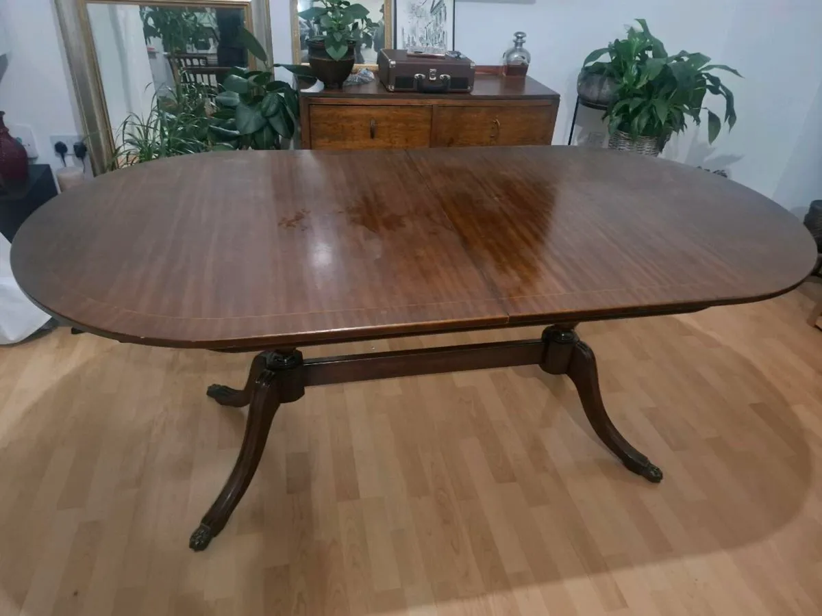 Wood table - Image 1