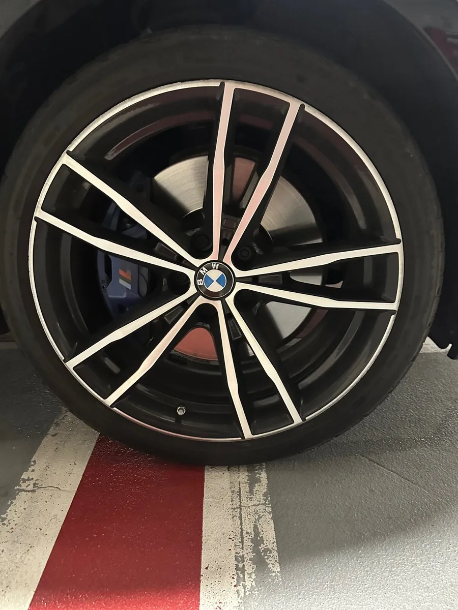 BMW 3-Series 2020 - Image 4