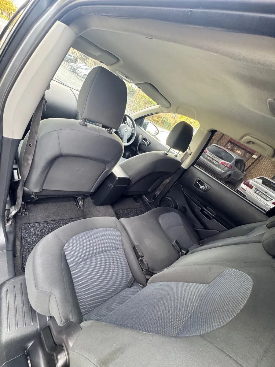 Nissan Qashqai+2 2012 - Image 2