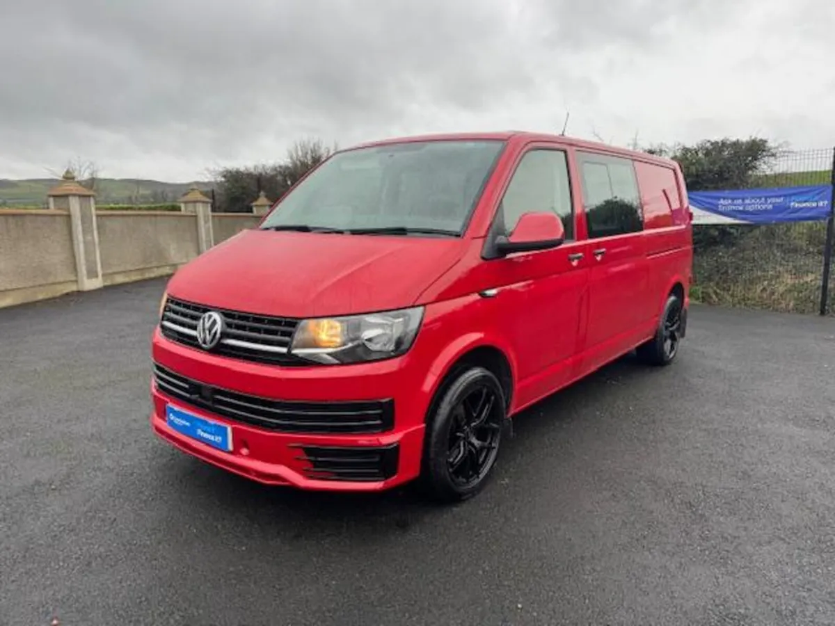 Volkswagen Transporter Factory Crew Cab LWB - Image 4