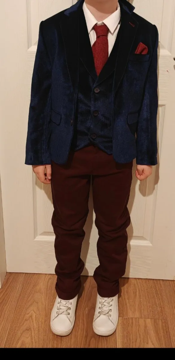 Communion outfit - Image 1