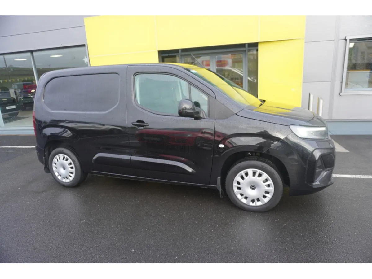 Opel Combo SPORT L1H1-1.5 100PS D-6SP - Image 1