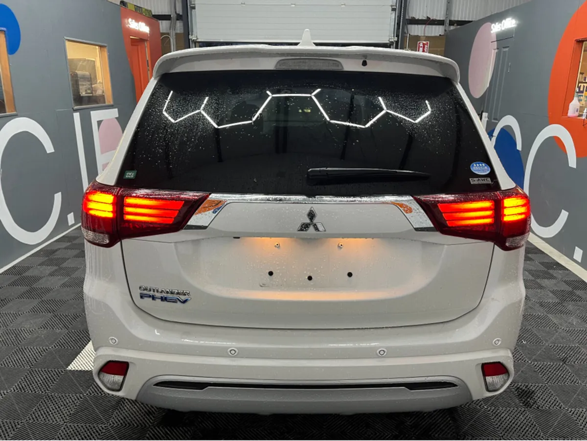 Mitsubishi Outlander €23950 2020 MITSUBISHI OUTLAN - Image 3