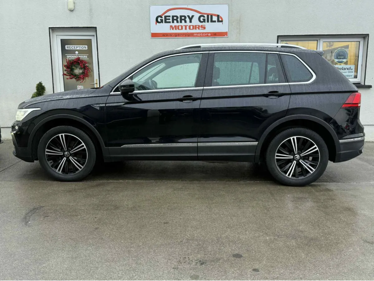Volkswagen Tiguan LIFE 2.0 TDI MANUAL 6SPEED FWD 1 - Image 4
