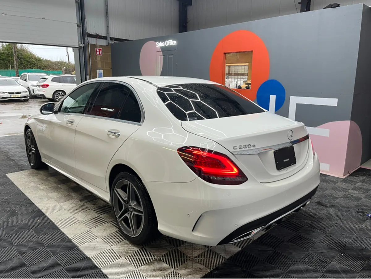 Mercedes-Benz C-Class €27950 2019 MERCEDES-BENZ C2 - Image 4