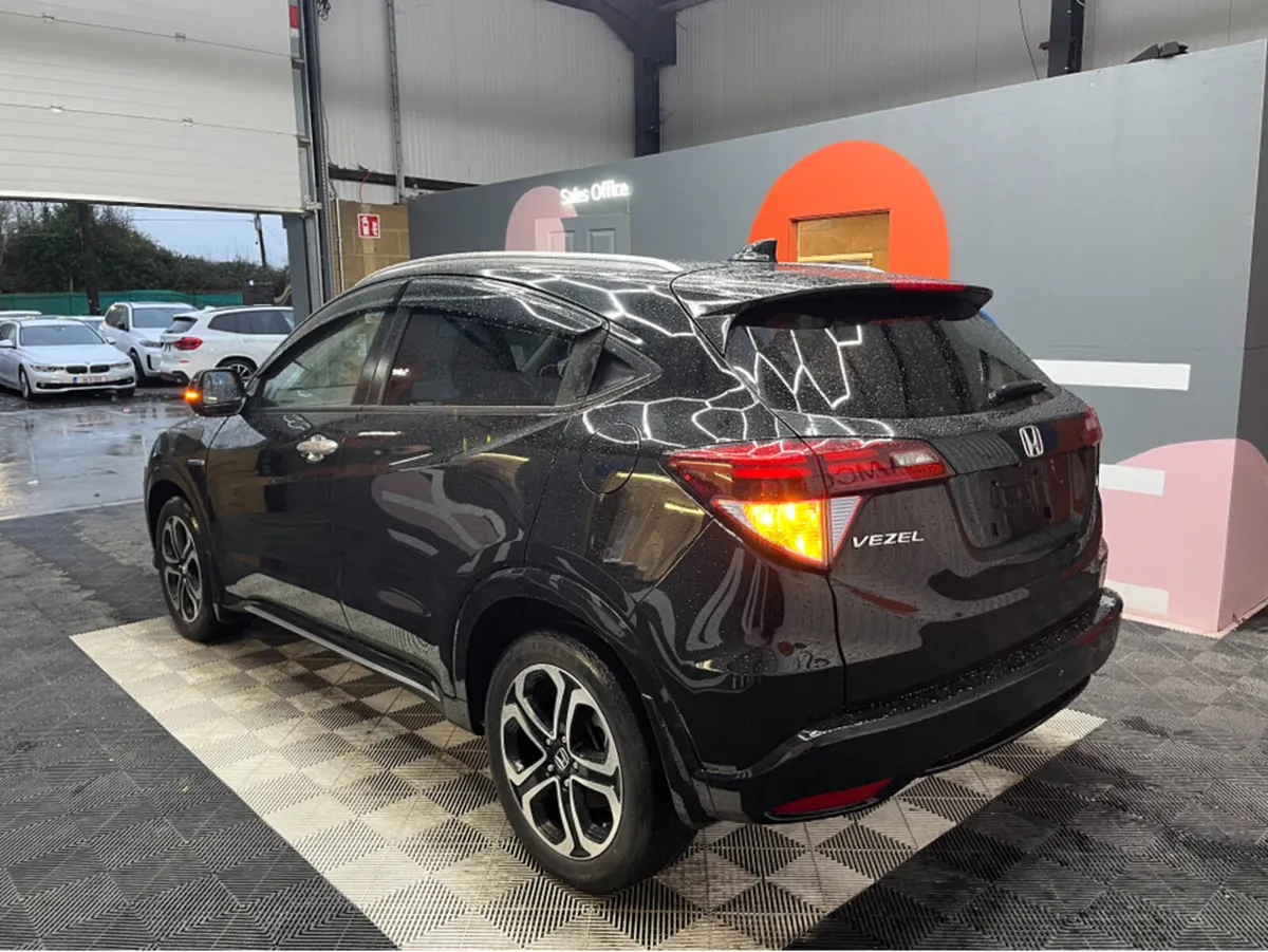 Honda Vezel ONLY €16950! 2017 HONDA VEZEL HYBRID Z - Image 4