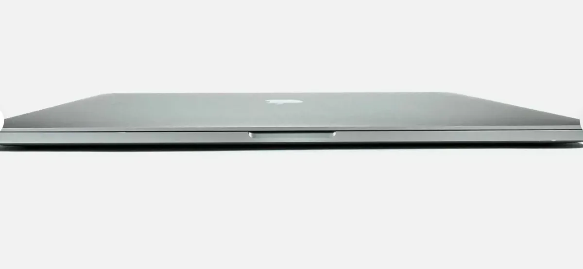 2019 Apple MacBook Pro 16 A2141 i7-9750 16GB 500GB - Image 3