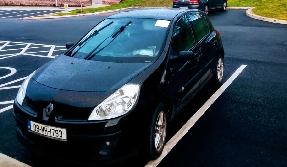 2009 renault clio - Image 3