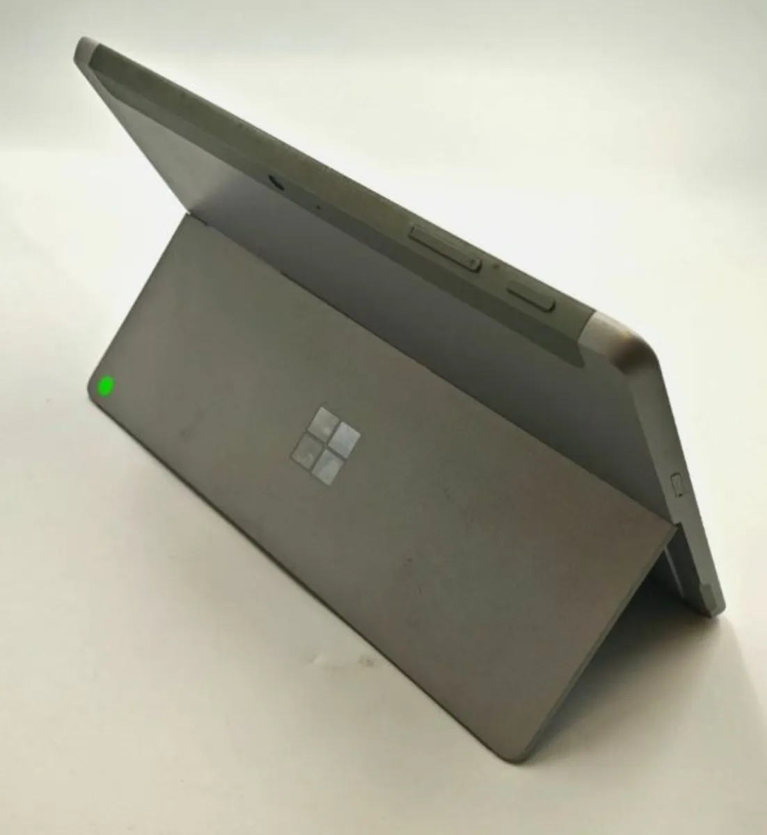 Microsoft Surface Go 2 10" 1824 Tablet M3 8GB 256G - Image 3