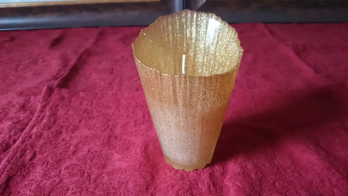 Italian Tammaro Murano Golden Glass Scented Candle - Image 3