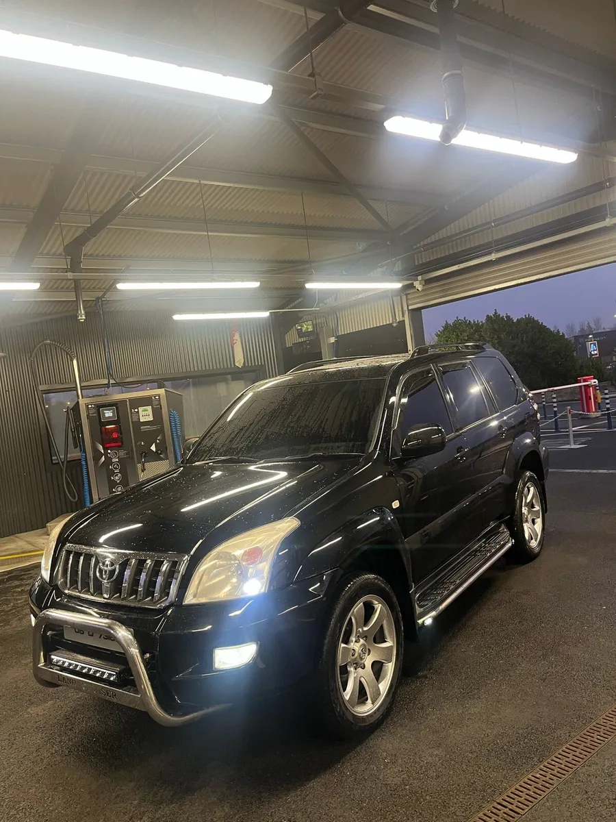 Toyota Landcruiser - Image 1