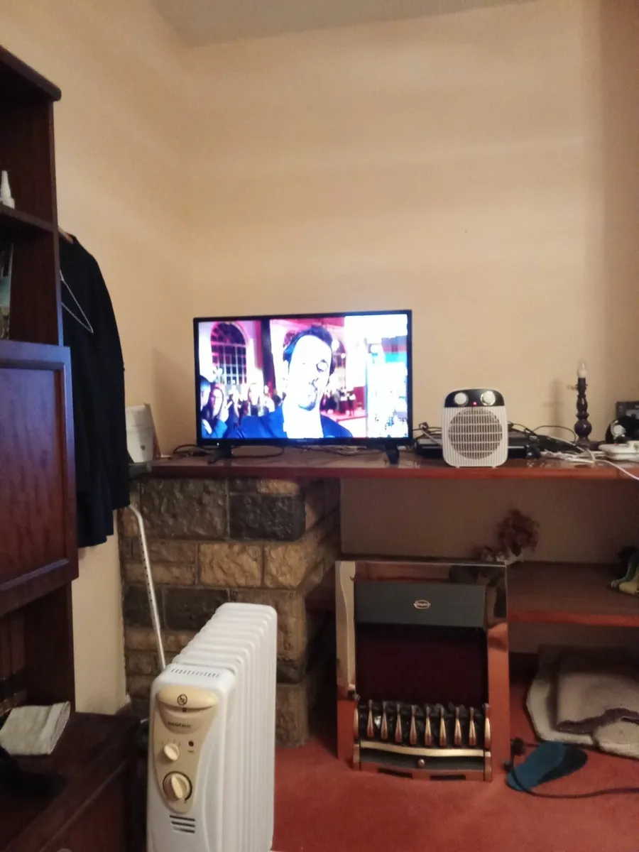 Tv 37 inch in perfect working order