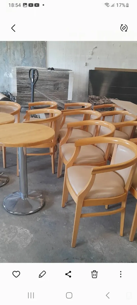 Tables and chairs perfect condition chairs - Image 4